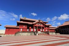 Kastil Shuri, tempat wisata di Okinawa, Jepang.