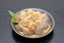 Warabi mochi, camilan musim panas khas Jepang.