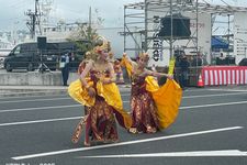 Kesennuma Minato Matsuri pada 1&ndash;2 Agustus 2025 di Kota Kesennuma, Prefektur Miyagi. Festival ini menampilkan parade budaya Indonesia dan Jepang.