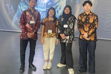 Empat pelajar asal Surabaya mewakili Indonesia dalam ajang internasional Teens Square Tokyo Project 2025: The Tokyo Forum of Young Minds yang berlangsung di Tokyo, Jepang, pada 20&ndash;22 Agustus 2025.