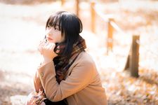 Orang Jepang mengganti pakaian musim panas ke musim gugur saat Oktober. Tradisi ini disebut koromogae.