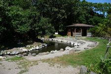 Pemandian air panas Wakoto di luar ruangan.