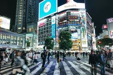 Shibuya Crossing di Tokyo, Jepang.
