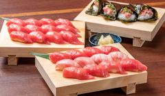 Siap Makan Sushi Tuna Sepuasnya di Tokyo?