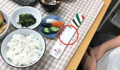 Bagaimana Cara Menggunakan Sumpit Sekali Pakai?