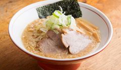 Panduan Memesan Makanan di Kedai Ramen “Nogata Hope”