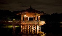 Wah, Malam Hari Kota Nara di Jepang Tampil Memukau dengan Iluminasi