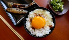 Mengapa Orang Jepang Suka Makan Telur Mentah? Ini Penjelasannya