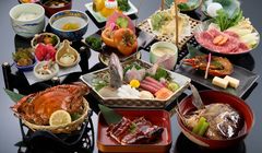 Cicipi Hourakuyaki, Hidangan Seafood Favorit Bajak Laut Jepang
