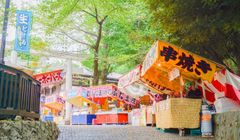 5 Yatai atau Kedai Khas Festival Musim Panas di Jepang, Makan Kakigori sampai Tangkap Ikan Mas