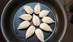 Apakah Gyoza Asli Jepang? Ini Asal-usulnya