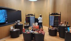 Tenun Donggala dan Bawang Goreng Palu Sampai ke Jepang, Tampil di Expo 2025 Osaka