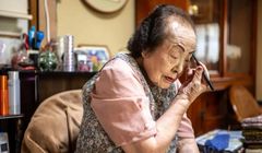 Mengapa yang Bisa Mencapai Usia 100 Tahun Kebanyakan Perempuan