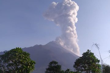 Gunung Merapi Berstatus Waspada, Kegiatan Pendakian Gunung Ditutup