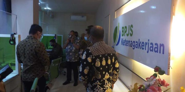 Daftar Call Center BPJS Ketenagakerjaan Email Dan WhatsApp   5f2ce0b862796 