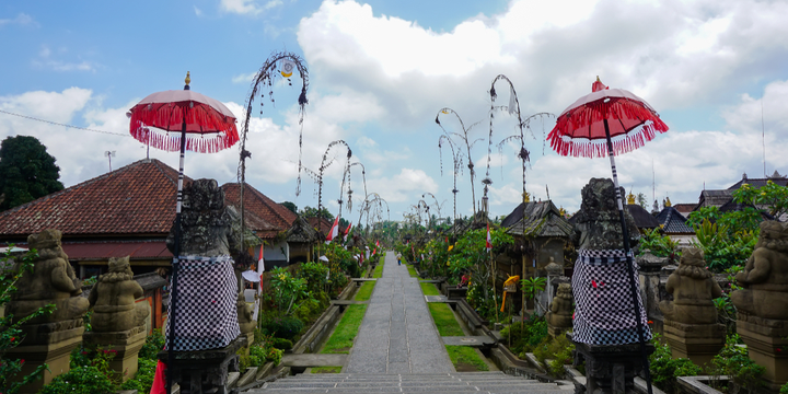 10 Rumah Adat Bali, Keunikan, Ciri Khas, dan Fungsi