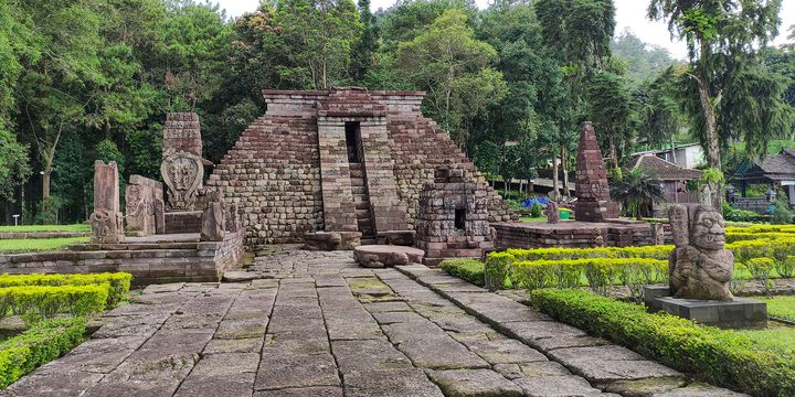 Candi Sukuh Karanganyar Sekilas Mirip Piramida Suku Maya Di Meksiko