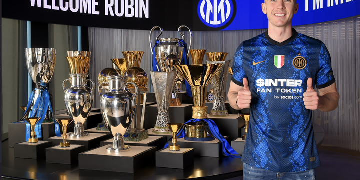 Robin Gosens Resmi Ke Inter Milan, Misi Teruskan Tradisi Juara Jerman