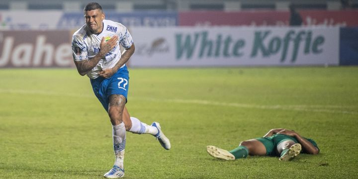 Hasil Persebaya Vs Persib 1 3 Gol Ciro Alves Mantapkan Kemenangan