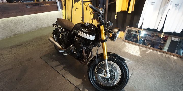 naked 250cc