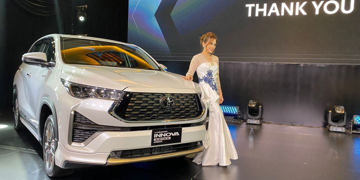 Innova Zenix Meluncur, Cek Daftar Harga Mobil Hybrid Di Indonesia