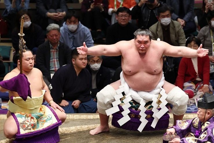 Fakta Unik Sumo di Jepang, dari Wasit Bawa Pedang hingga Bayi Menangis di Ring