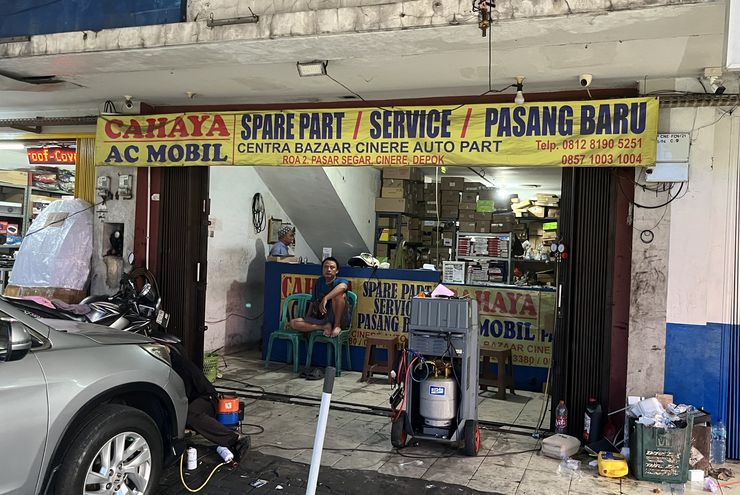 Mengapa Mobil Baru Perlu Bongkar Dasbor untuk Servis AC?