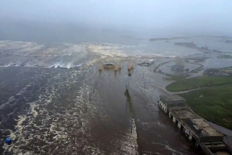 Ramalan Tsunami Juli 2025 Muncul di Manga Lama Jepang Terbitan 1999? Ini Faktanya