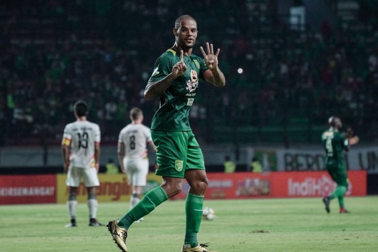 Penyerang Persebaya Surabaya, David da Silva.