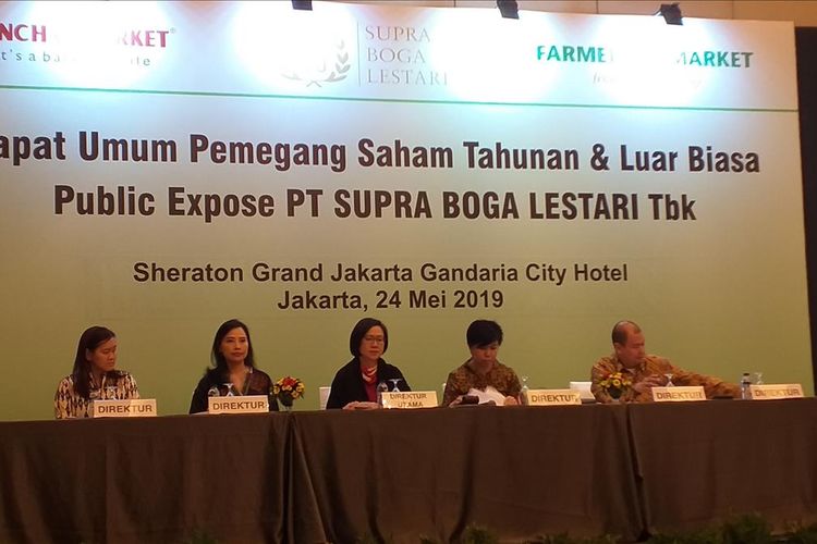 Jajaran direksi PT Supra Boga Lestari Tbk saat melakukan public expose kinerja perusahaa  di Jakarta, Jumat (24/5/2019).