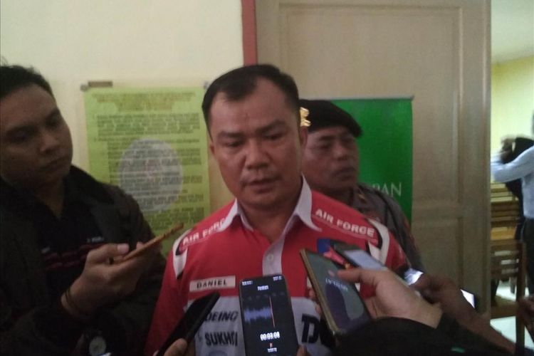 Daniel Pongkala, ayah Aldama Putra Pongkala taruna tingkat 1 ATKP Makassar yang tewas usai bersaksi di Pengadilan Negeri Makassar, Senin (1/7/2019).