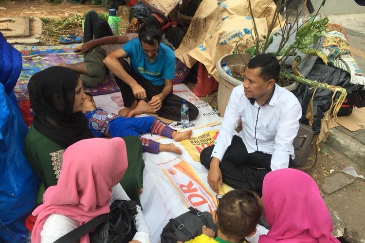 Para pencari suaka di Kebon Sirih, Jakarta Pusat, Senin (8/7/2019).