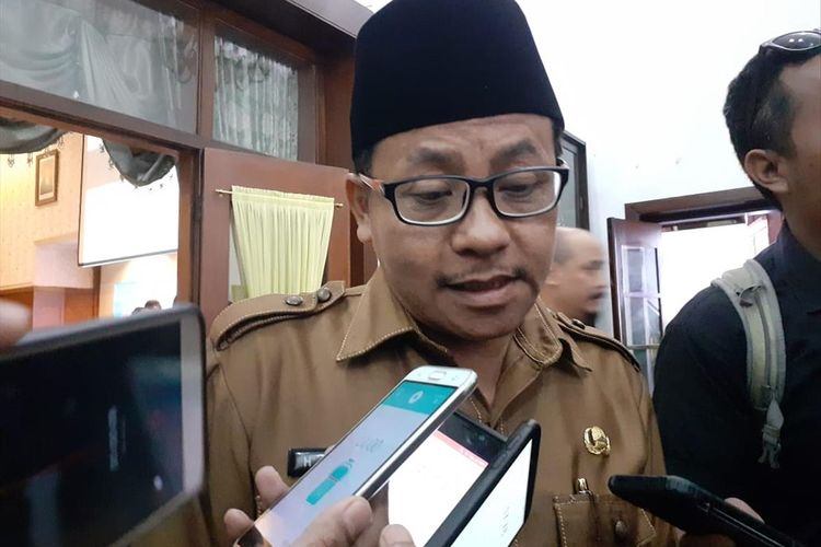 Wali Kota Malang, Sutiaji saat diwawancara di Balai Kota Malang, Selasa (9/7/2019)