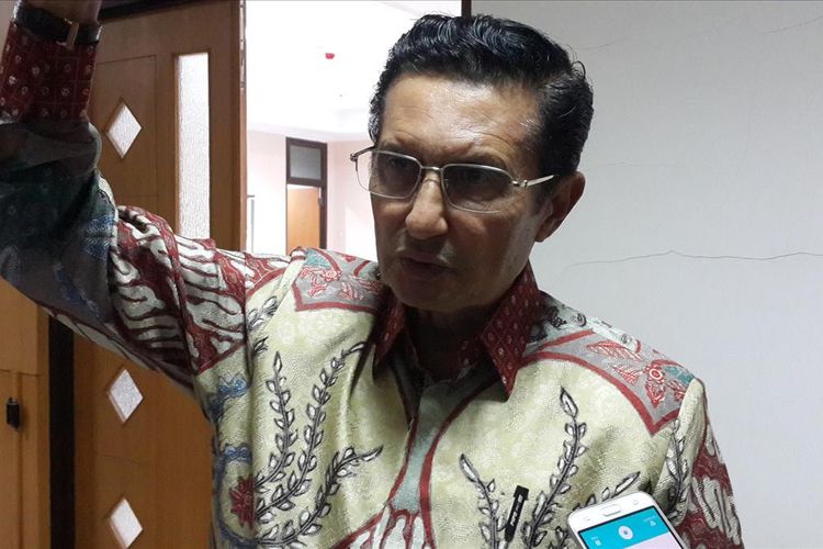 Politisi senior Partai Golkar, Fadel Muhammad usai menjadi pembicara dalam FGD di Universitas Brawijaya (UB) Kota Malang, Rabu (10/7/2019)