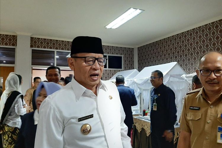 Gubernur Banten Wahidin Halim saat ditemui di Gedung BPSDM, Kabupaten Pandeglang, Selasa (23/7/2019).