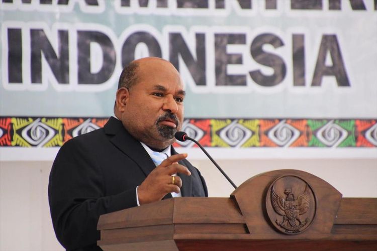 Gubernur Papua, Lukas Enembe