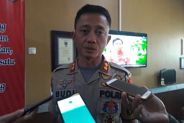 Kapolres Garut AKBP Budi Satria Wiguna saat diwawancara Kamis (15/08/2019)