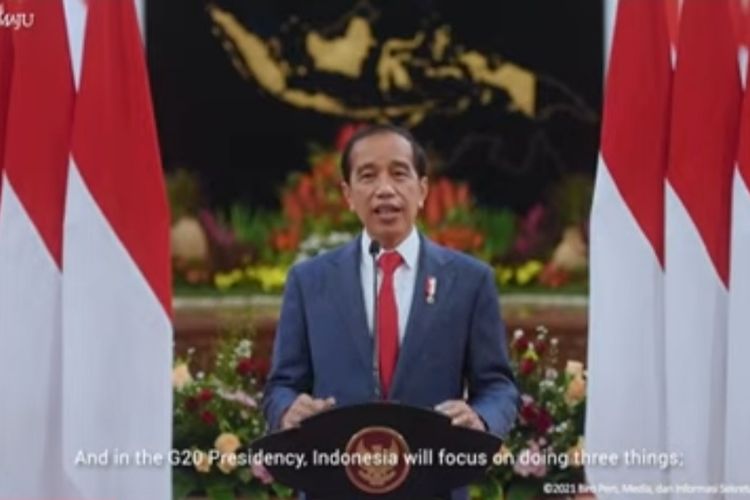 Presiden Joko Widodo saat menyampaikan pidatonya pada  G20 Indonesia Presidency 2022 Opening Ceremony yang digelar secara virtual pada Rabu (1/12/2021) malam.