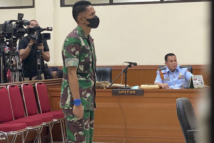 Kolonel Infanteri Priyanto saat menjalani sidang vonis di Pengadilan Militer Tinggi II Jakarta, Jakarta Timur, Selasa (7/6/2022).
