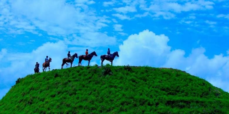 Parade Ribuan Kuda dan Festival Tenun Ikat Akan Digelar di Sumba