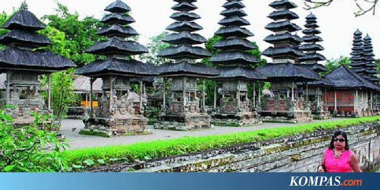 Pemkab Badung Percantik Taman Ayun