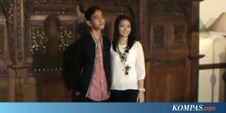 √ Ide Populer Untuk Prewed Pakai Baju Hitam | Gallery Pre ...