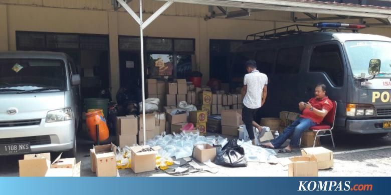 Polisi Gerebek Tempat Pembuatan Miras Oplosan di 