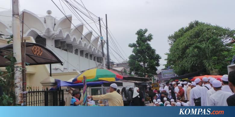 Agus dan Anies Berada dalam Satu Acara di Peringatan 