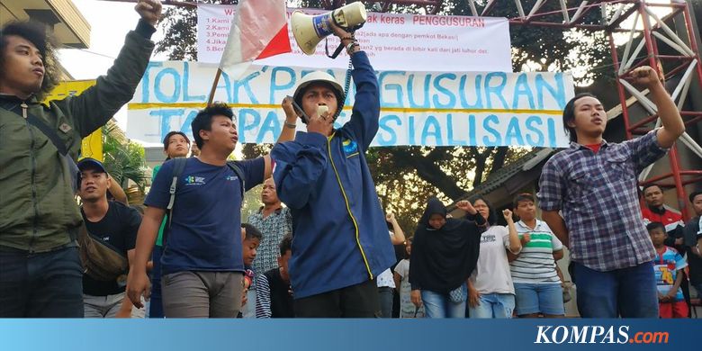 Belum Terima Sosialisasi, Warga Bougenville Raya Bekasi Tolak Digusur