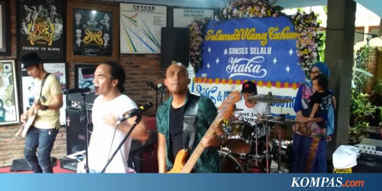 Kini Personel Slank Bebas Asap Rokok - Kompas.com