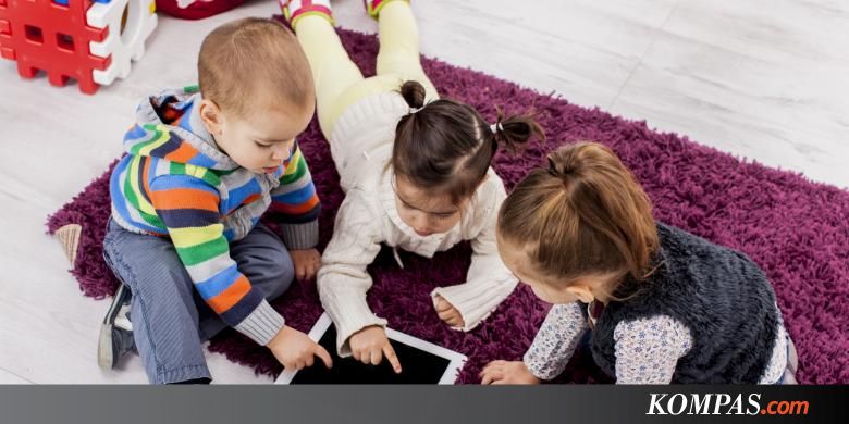 Mata Anak Juling akibat Terlalu Lama Main "Gadget 