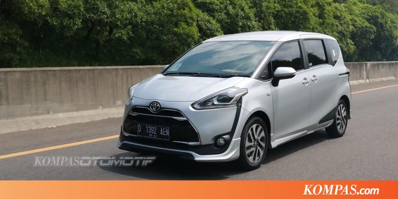 Kesan Jadi Penumpang di Kabin Sienta - Kompas.com