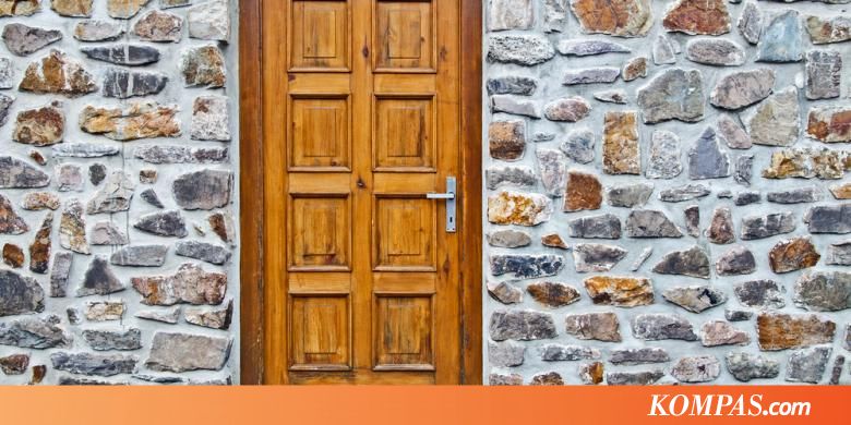 Kumat Di Musim Hujan Pintu  Kayu Gampang Memuai 