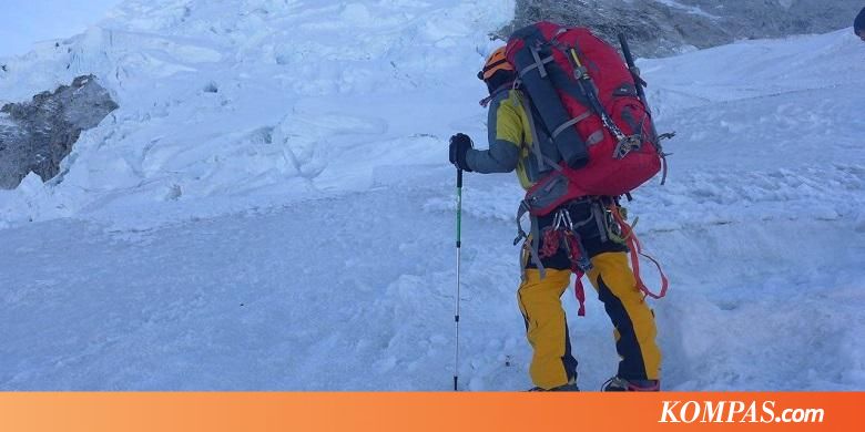 Tips Memilih Jaket untuk Mendaki Gunung Kompas com